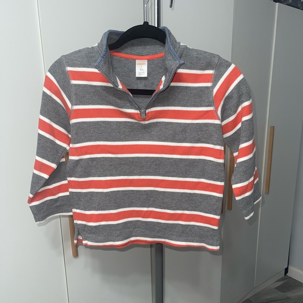 Cute sweater for little boy size 6